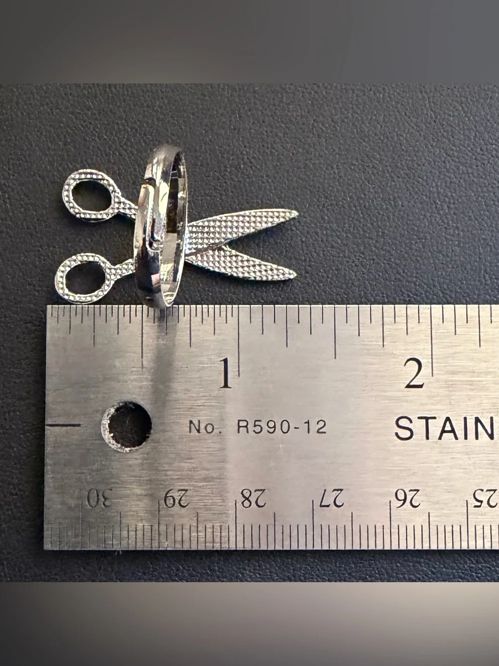 Quirky Silver Scissors Statement Ring – Barber & Stylist